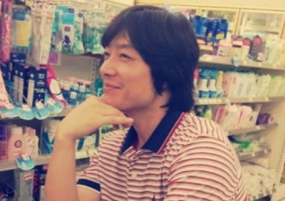 김인수 감독의 한 지인에게 부탁해 받은 '살짝 테리우스 시절'의 김인수 감독. 본인은 젊은 시절 사진을 부끄럽다며 주지 않았다.