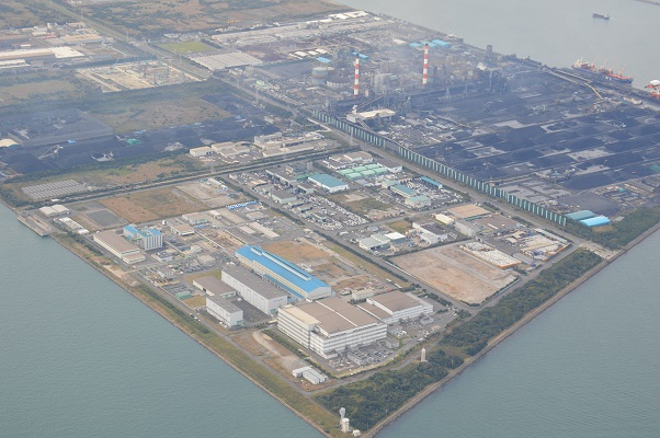 기타큐슈시 에코타운 전경. 1997년 설립된 자원 순환형 산업단지 에코타운은 '쓰레기를 하나도 배출하지 않는다'는 개념의 '제로에미션'을 궁극적 목표로 설립됐다. [기타큐슈시]