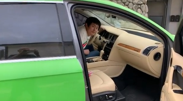 [주호민 인스타그램 캡처]