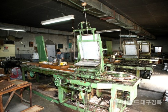 당시 의성지역의 성광성냥공장 내부 모습(사진=경주인의 들꽃이야기 블로그 )