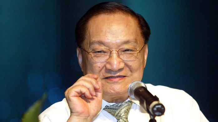 소설 '영웅문' 시리즈로 큰 인기를 끈 '무협소설의 대가' 김용 (사진=게티이미지코리아)