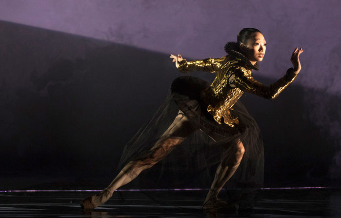 발레 '울프 웤스' (사진=로열 오페라하우스 홈페이지)