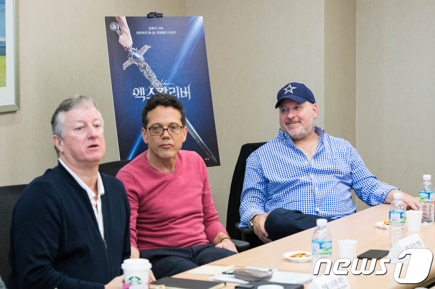 왼쪽부터 뮤지컬 '엑스칼리버' 연출가 스티븐 레인(Stephen Rayne) 작가 아이반 멘첼(Ivan Menchell) 작곡가 프랭크 와일드혼(Frank Wildhorn)© News1