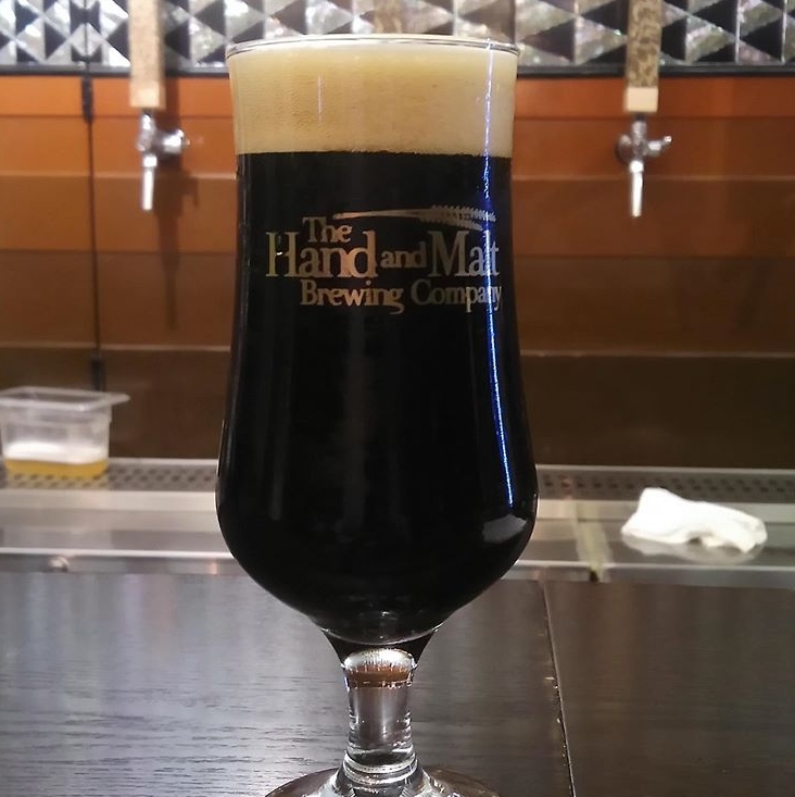 튤립잔에 담긴 모카스타우트 /핸드앤몰트 인스타그램© 뉴스1© 뉴스1