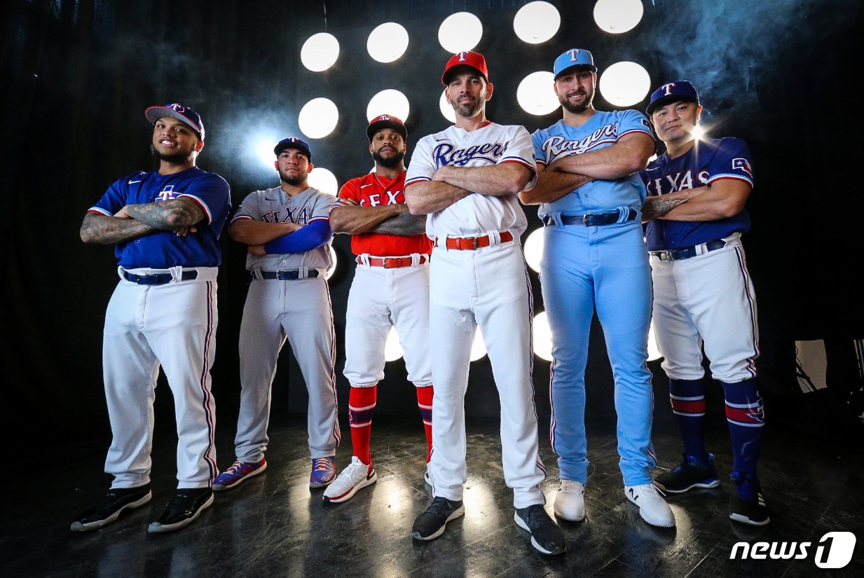 텍사스 레인저스의 새 유니폼(텍사스 구단 트위터)© 뉴스1