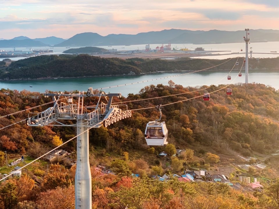 지난 9월 개장한 목포 해상 케이블카© 뉴스1 윤슬빈 기자