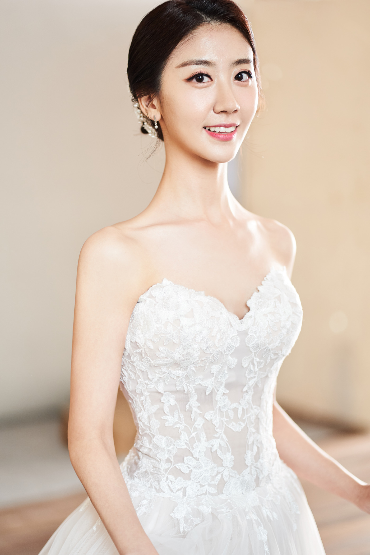 기상캐스터 전소영/해피메리드컴퍼니, 웨딩디렉터봉드, 써드마인드, 아이테오, 미즈노블, 스플렌디노, 서담하, 정민경스타일리스트, 마인모리 © 뉴스1