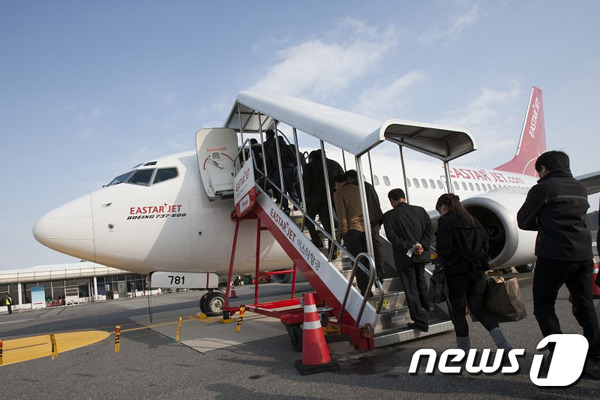 제주항공의 이스타항공 인수합병 포기로 군산시와 전북도 등이 대책마련에 고심하고 있다. /© 뉴스1