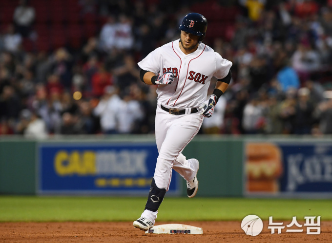 마이클 체이비스가 투런포를 때렸다. [사진=로이터 뉴스핌]