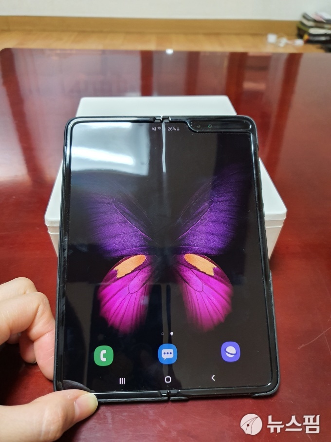 [서울=뉴스핌] 심지혜 기자 = 갤럭시 폴드 모습. 2019.10.15 sjh@newspim.com