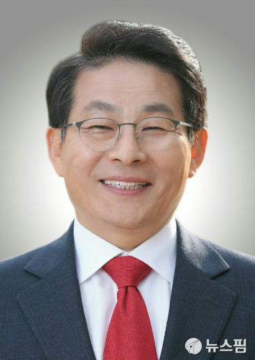 차명진 경기 부천시병 미래통합당 후보 [사진=중앙선거관리위원회]