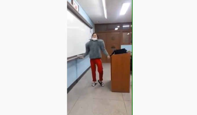 [서울=뉴스핌] 이지은 기자 = 비의 '깡'을 패러디한 유튜버 호박전시현 [사진=호박전시현 영상 캡처] 2020.06.16 alice09@newspim.com