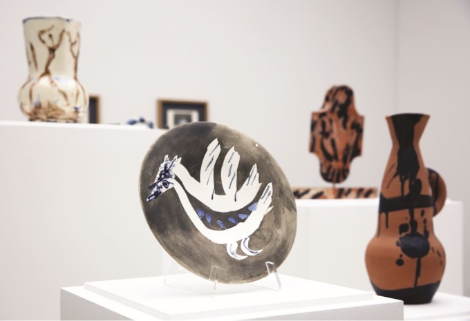 [서울=뉴스핌] 이영란 기자=천재예술가의 자유로운 필치가 느껴지는 피카소의 세라믹 조각들. [사진=더 페이지갤러리]2020.7.27 art29@newspim.com