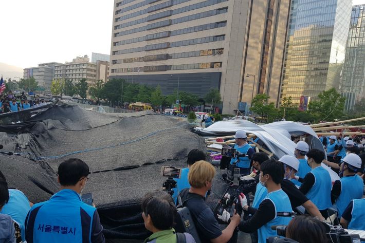서울시, 대한애국당 천막 철거(사진=서울시 제공)