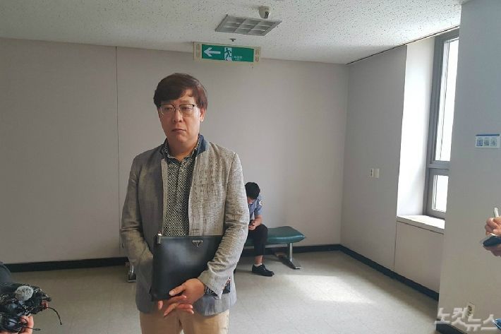 고 윤창호씨 아버지가 2심 재판결과에 대한 입장을 밝히고 있다.(사진=부산CBS 박중석 기자)