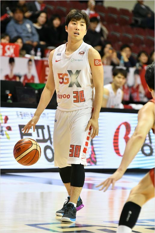 프로농구 서울 SK 가드 정재홍이 갑작스럽게 심정지로 세상을 떠났다 (사진=KBL 제공)