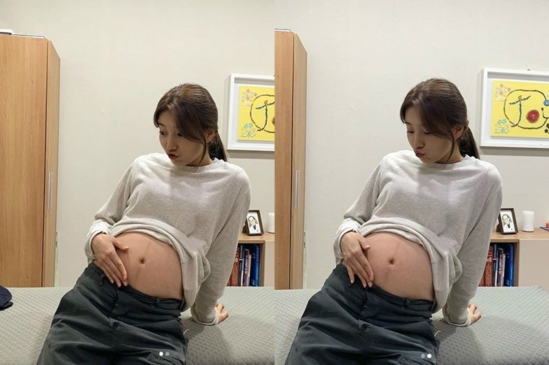 영화 '백두산'에서 지영 역을 연기한 배우 수지가 800만 관객 돌파를 기념해 촬영 당시 임산부로 분장했던 사진을 17일 공개했다. (사진=수지 인스타그램)