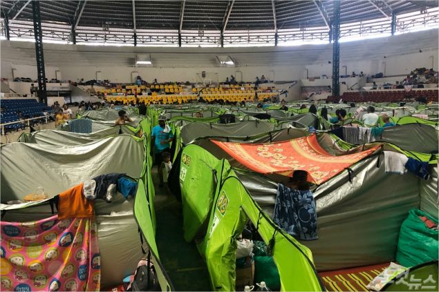 필리핀 화산 이재민 대피소 (사진제공=이훈복 선교사)