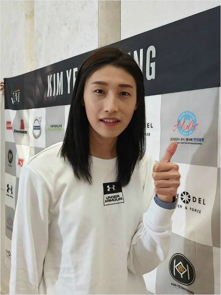 코로나19라는 특수한 상황으로 인한 김연경이라는 세계적인 스타 플레이어의 V-리그 복귀는 긍정적인 효과와 부정적인 효과를 동시에 가져다 줄 것이라는 전망이다.(사진=연합뉴스)