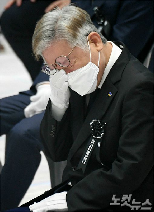 이재명 경기도 지사가 눈물을 흘리고 있다. 사진은 기사와 무관. (사진=이한형 기자/자료사진)
