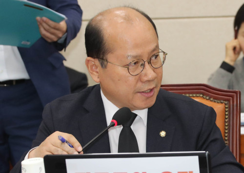 자유한국당 이종명 의원