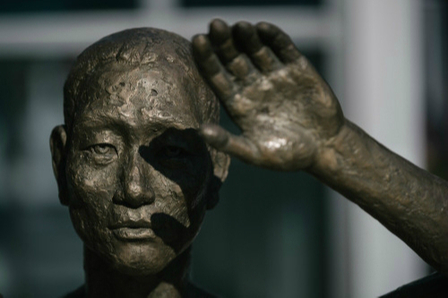 서울 용산역 광장의 `강제징용 노동자상`