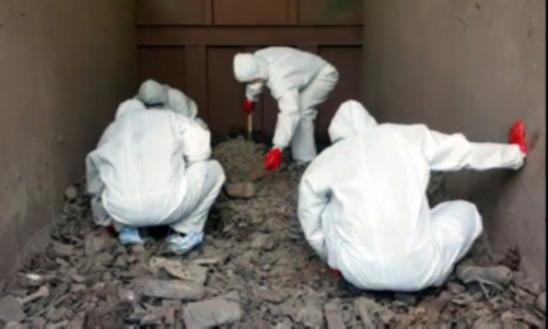 지난달 15일 경찰이 경기도 김포의 한 쓰레기 소각장에서 고유정 사건 피해자의 유해를 찾고 있다. 제주동부경찰서 제공 영상 캡처