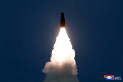 발사되는 북한 단거리 탄도미사일. 연합뉴스