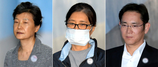 (왼쪽부터)박근혜 전대통령, 최순실씨, 이재용 삼성전자 부회장. 뉴시스