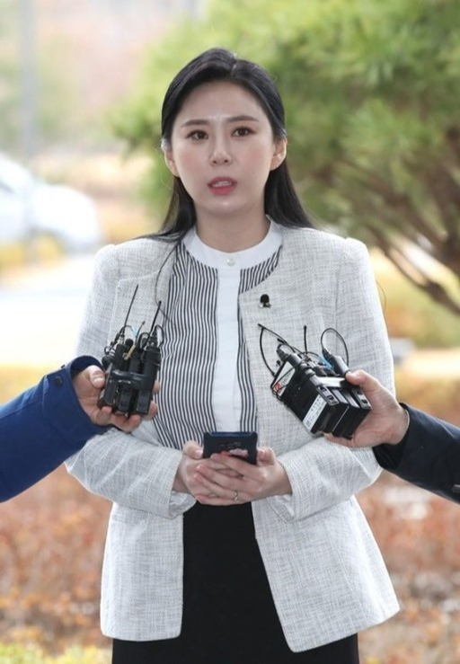 '고(故) 장자연 사건'의 증언자로 알려진 윤지오씨. 연합뉴스