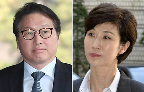 최태원(왼쪽) SK회장과 노소영 아트센터 나비 관장.