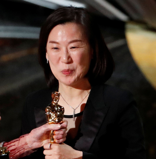 아시아 여성 프로듀서 최초로 아카데미 작품상을 수상한 곽신애 바른손 E&A 대표. 로스앤젤레스=로이터연합뉴스
