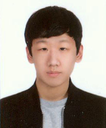 육군은 28일 오후 ‘성폭력범죄 신상공개위원회’를 개최해 군검찰에서 구속수사 중인 박사방 사건 피의자 ‘이기야’ 이원호(19) 일병의 신상정보를 공개했다. 육군본부 제공