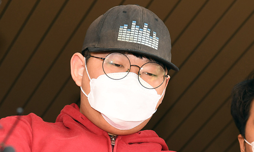 지난 12일 '갓갓' 문형욱이 구속영장실질심사를 받으러 가는 모습. 연합뉴스