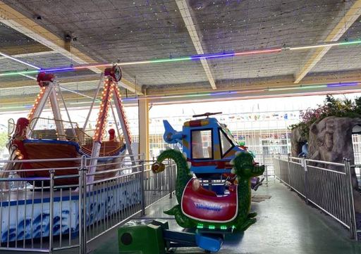 배우 임채무가 재개장한 경기도 양주시 장흥면 소재 놀이공원 두리랜드 내 시설. 양주=연합뉴스