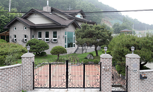 경기도 안성시 금광면 소재 쉼터 '평화와 치유가 만나는 집'의 모습. 뉴스1