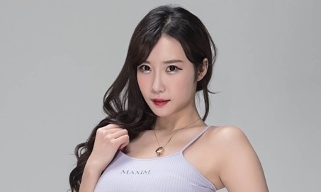 2019년 ‘미스 맥심 콘테스트’에 참가한 한미모. 맥심