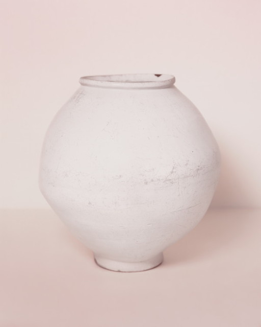 구본창 달항아리(사진)