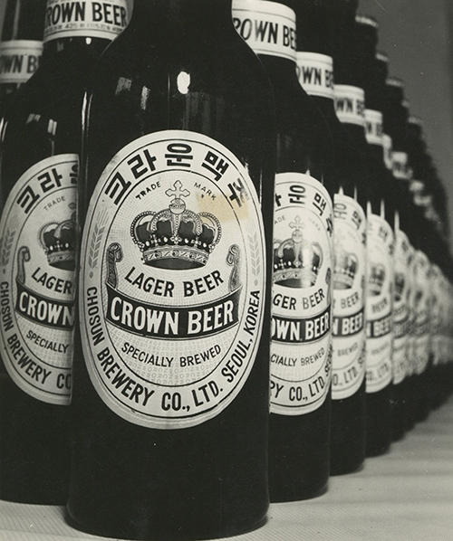 한국의 맥주는 일제강점기 일본 자본에 의해 시작됐다. 사진은 1970년대 크라운 맥주. 하이트진로 제공