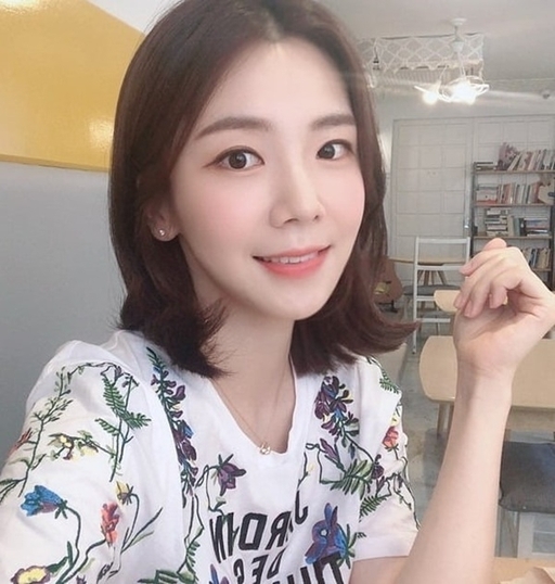 박지희 아나운서. 박지희 SNS 갈무리