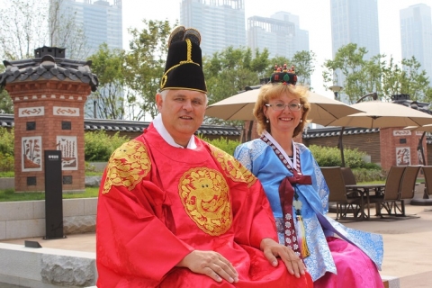 호텔의 한복체험./경원재 앰배서더 인천