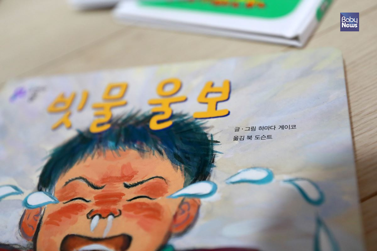 아이의 방에 비치되어 있는 많은 책들에서 원작 자체는 일본의 작품인 경우가 상당수 있었다. 김재호 기자 ⓒ베이비뉴스