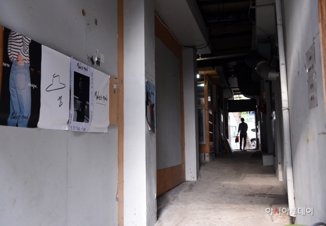 사실상 버려졌던 동진 시장이 도시재생사업으로 부활하고 있다.