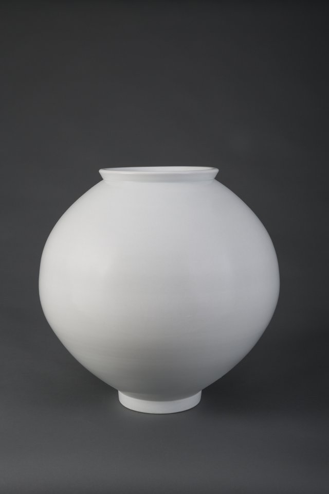 신철 작가의 방산백자