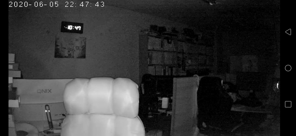 야간에도 사물을 식별하기 쉽다.