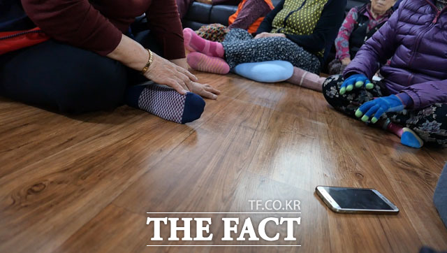 현 할머니는 "고용희 아버지인 고경택은 한국으로 우유를 가져오는 도중 시고모와 용희 등이 일본에 있다가 조총련을 통해 북한으로 갔다고 들었다"며 "그래서 자신도 한국이 아닌 북한으로 갔지만, 시고모는 일본에 남아있었고 거기서 돌아가셨다"고 설명했다. /제주=박재우 기자