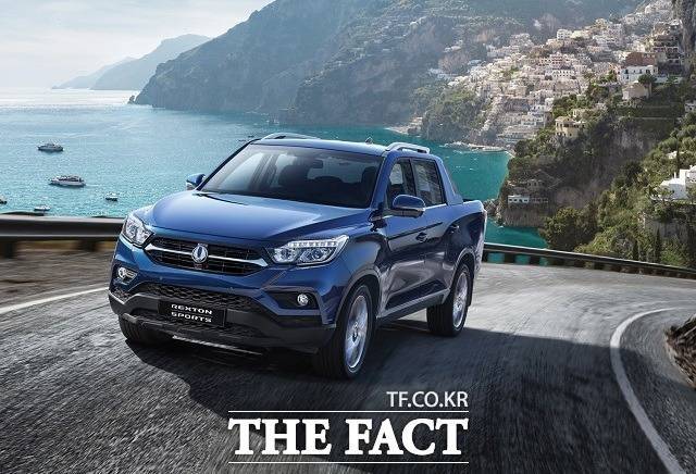 쌍용차는 지난 9월 노노사정 합의사항이었던 해고자 복지 대상자 71명을 비롯해 모두 105명의 추가 복직을 시행했다고 31일 밝혔다. /쌍용차 제공