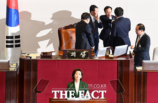 '지금 저게 무슨 막말입니까?'