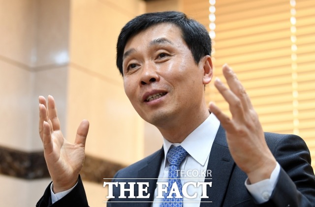 20여년 전 '물뽕'을 최초 적발하고 작명까지 한 김희준 법무법인 엘케이비앤파트너스 대표변호사./임영무 기자