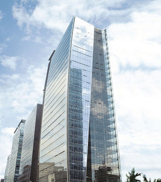 박삼구 회장의 퇴진 선언은 그룹 주력사인 금호산업의 주주총회를 하루 앞두고 나온 것이다. 29일 금호산업 정기 주주총회에서는 박삼구 회장을 사내이사로 재선임하는 안건이 상정돼 있었다. /더팩트 DB